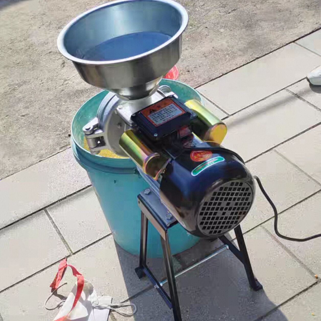 Corn Sheller Machine - 220V Elektrische Schleifmaschine Getreide Gewürz Mais